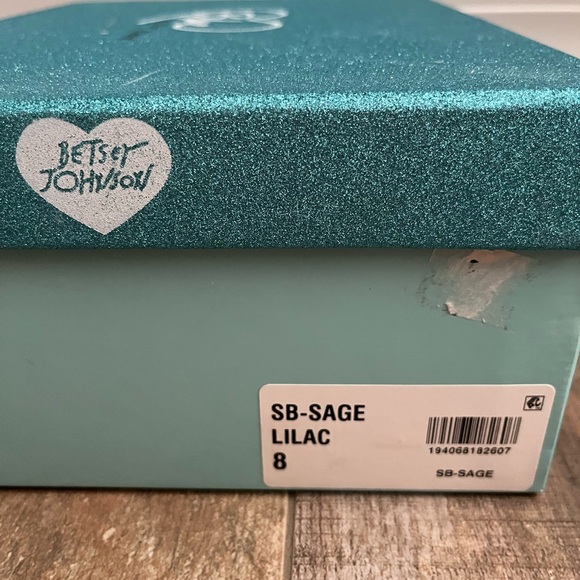 Betsy Johnson Lilac Crystal Brand New Shoes - Picture 12 of 12